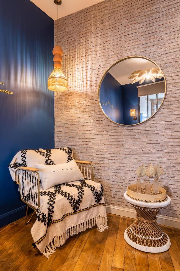 Host Inn Lyon - Hypercentre Vieux Lyon Zewnętrze zdjęcie